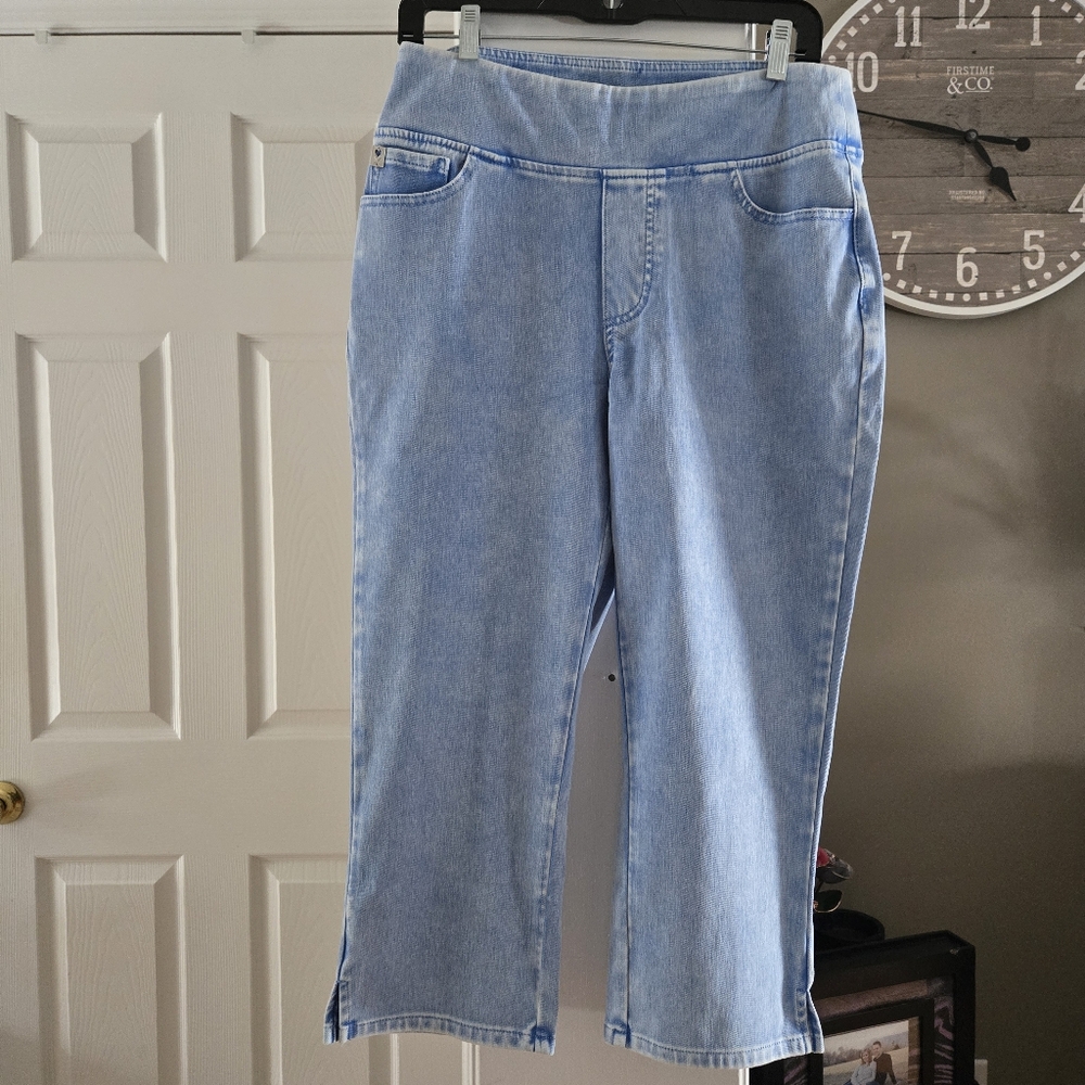 Belle Beach by Kim Gravel Delray Denim Cropped Jean - Picture 2 of 5